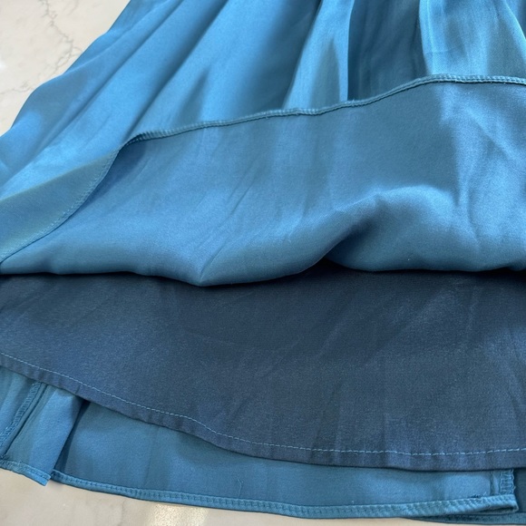 Ad:Hoc Women’s Teal Color Silky Dress Size Medium - Picture 5 of 9